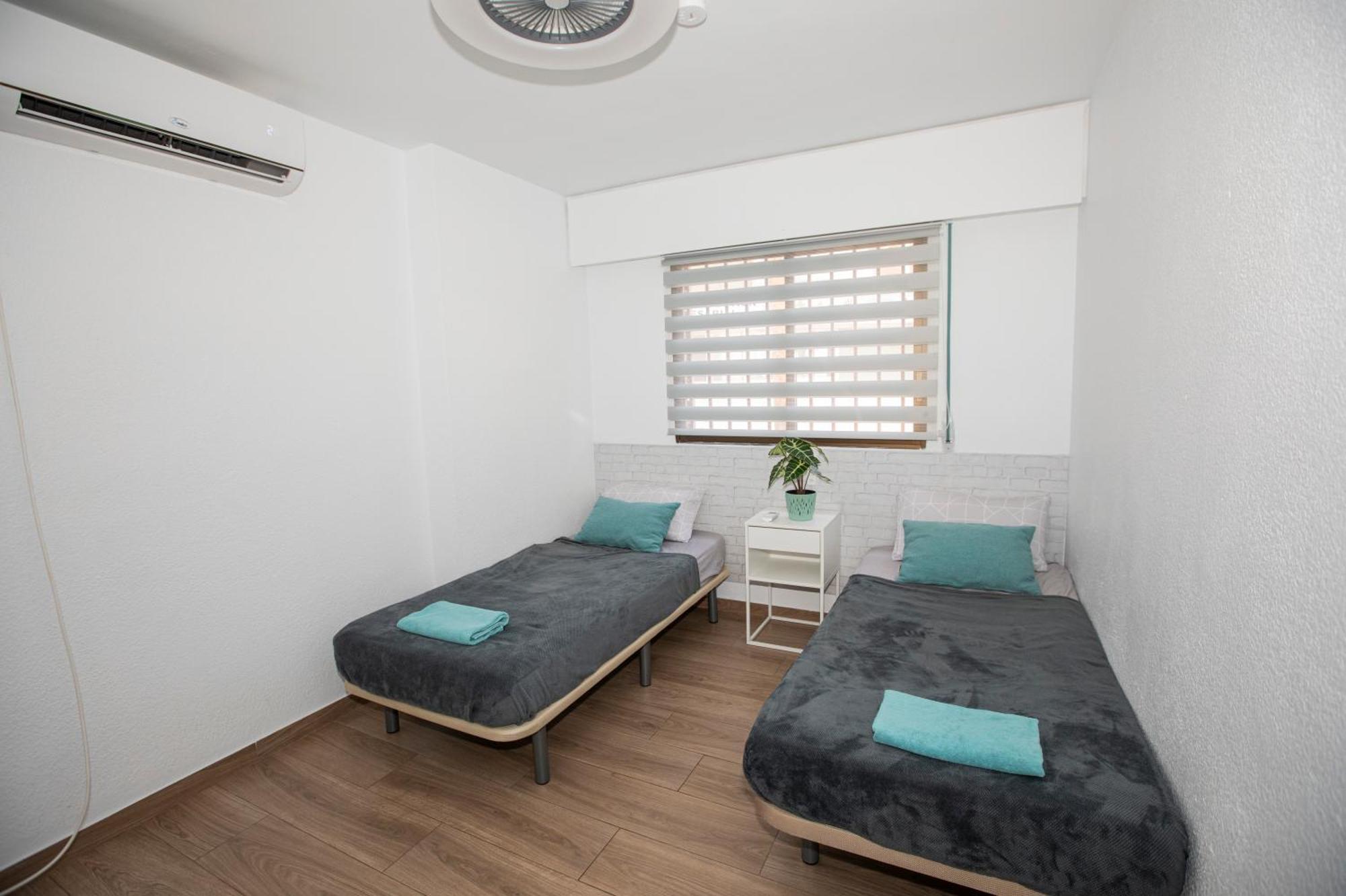 Apartment Carlos V - 1A Levante เบนิดอร์ม ภายนอก รูปภาพ